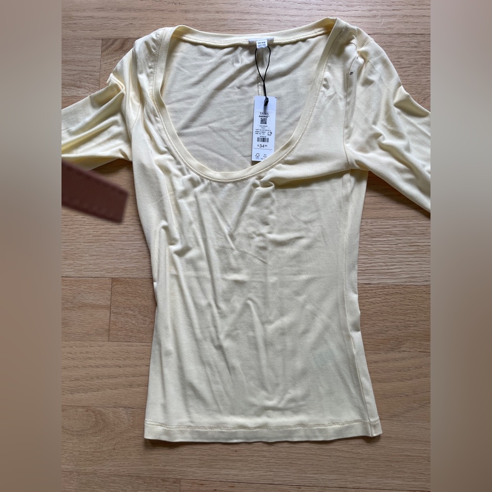 Garage Women’s Scoop Neck Long Sleeve Top - Yellow Xs NWT